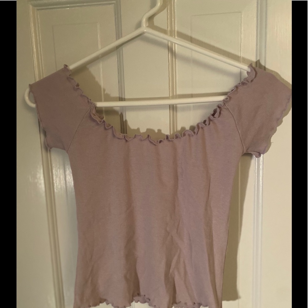 New BRANDY MELVILLE off the shoulder ruffled top